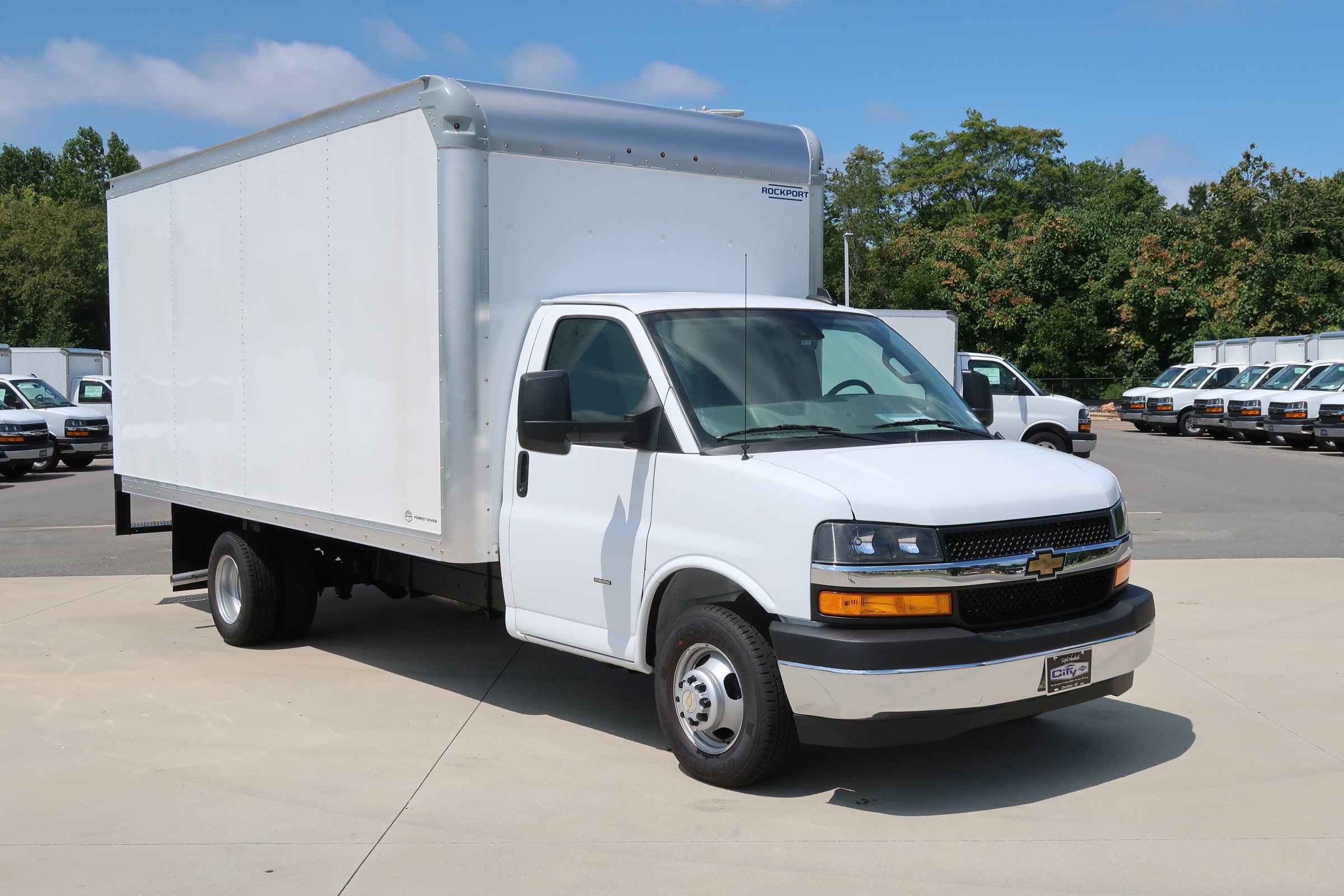 chevrolet express cutaway 2025 1HA3GTC73SN010249 image chevrolet express cutaway 2025 1HA3GTC73SN010249 image